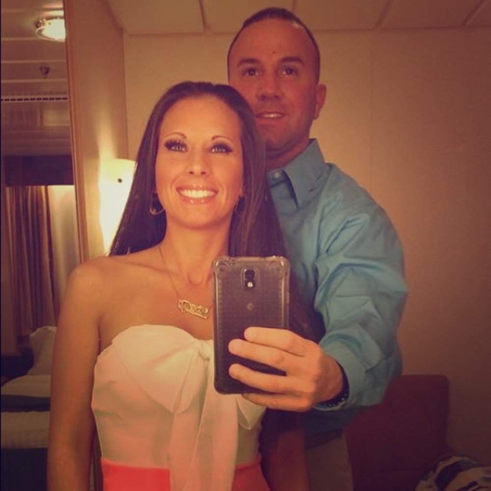 Meet your Posher, Elena